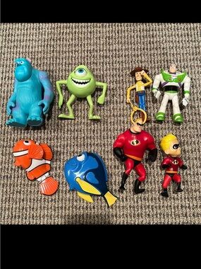 2005 McDonald’s Disney Pixar Happy Meal Lot Toy Story Nemo Incredibles Monsters